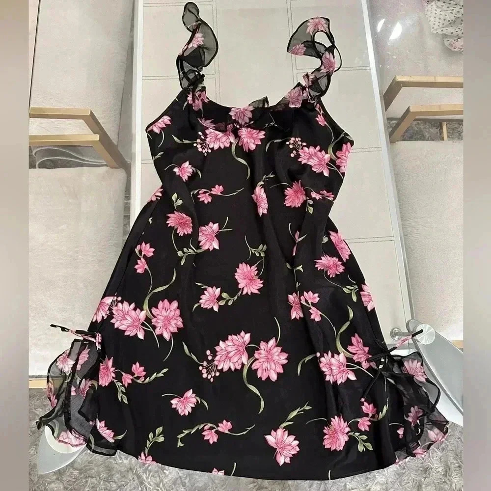 Morgan Taylor floral nightgown size S